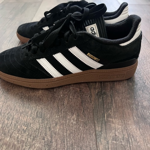 ADIDAS | BUSENITZ PRO SHOES Size 5 men or 6.5 women - Picture 5 of 9